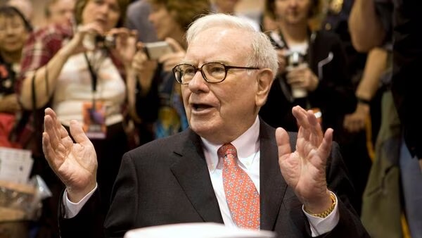 Warren Buffett, 93, donates more Berkshire stock, assures 'I feel good'